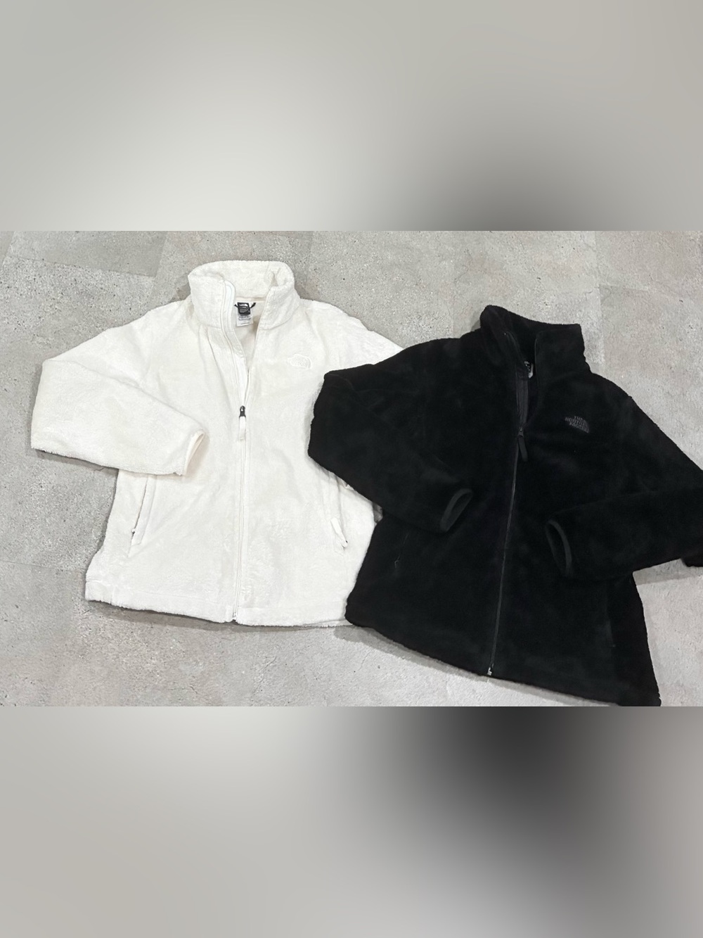 (2) Womens NORTH FACE Soft Fleece Jackets, sz Medium